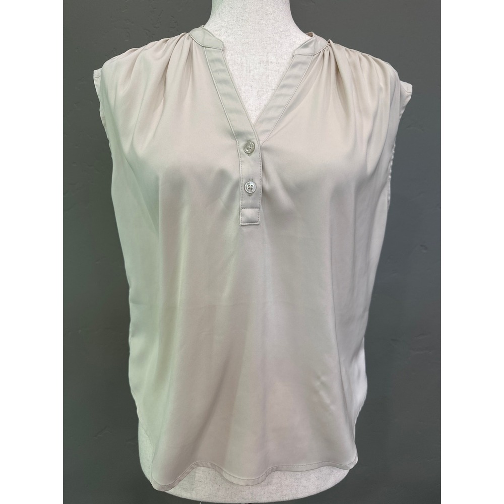 Banana Republic Sleeveless Satin Blouse Sz XS Champagne Chic Timeless Luxury - Picture 4 of 8